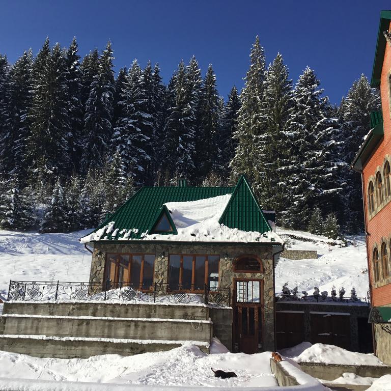 Hotel Sadyba Na Gutsulsky Polonyni Tatariw Exterior foto